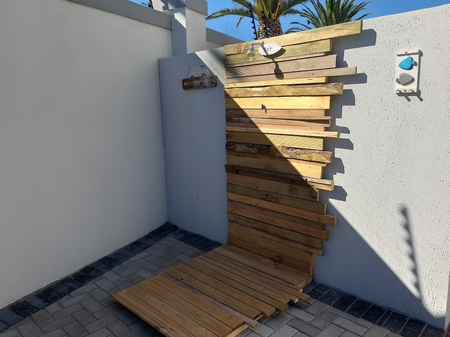 7 Bedroom Property for Sale in Melkbosstrand Central Western Cape